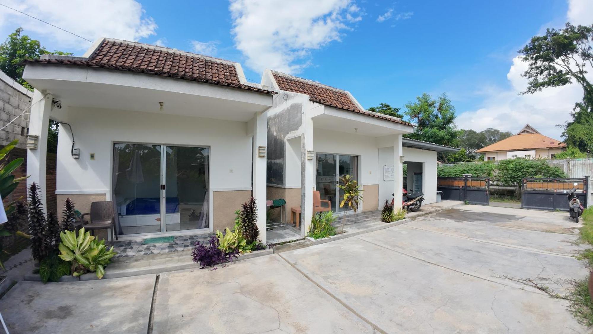Robiu Bed & Breakfast Banyuwangi  Eksteriør bilde